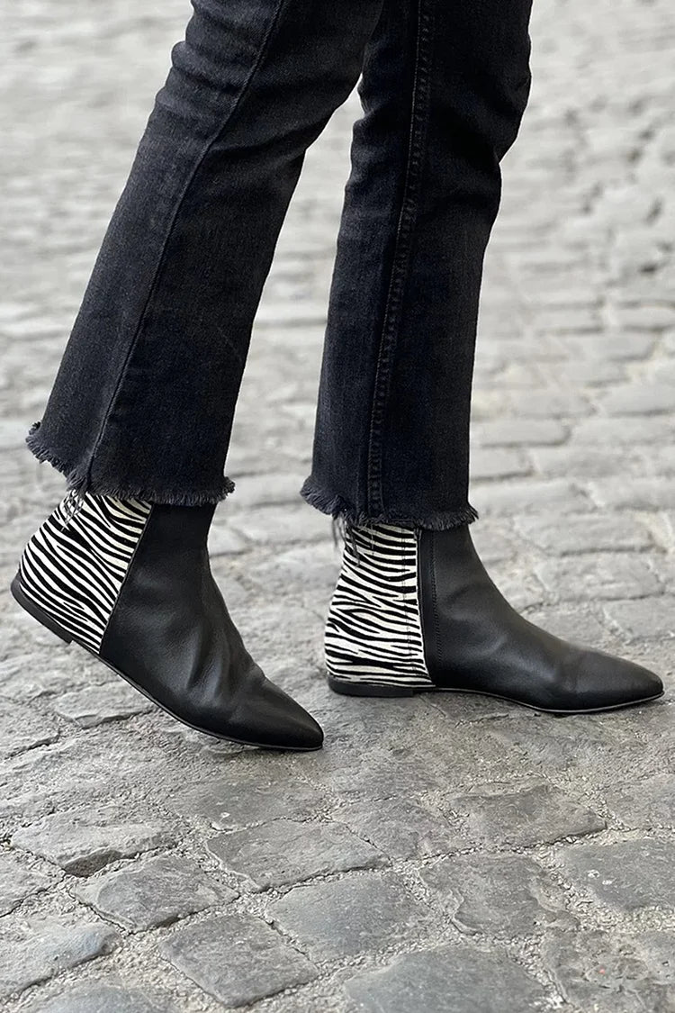 Bottines noires à motif zébré et bout pointu décontractées