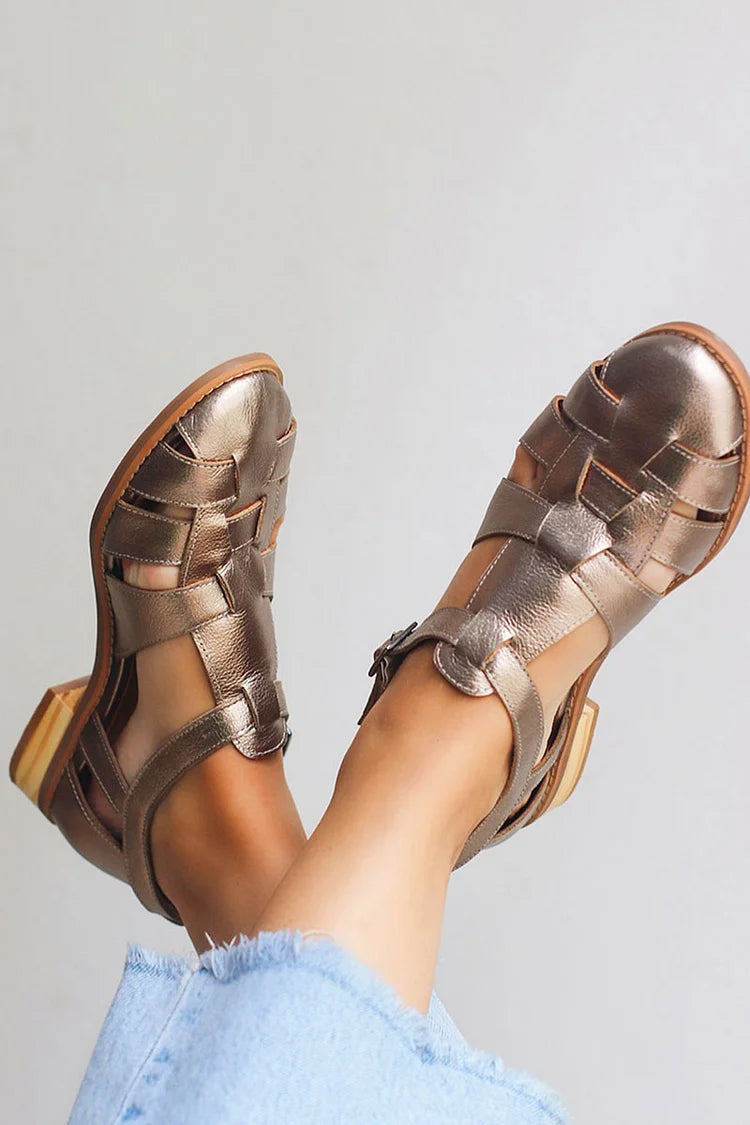 Ballerines métalliques brillantes Champagne à bout rond et entrelacées