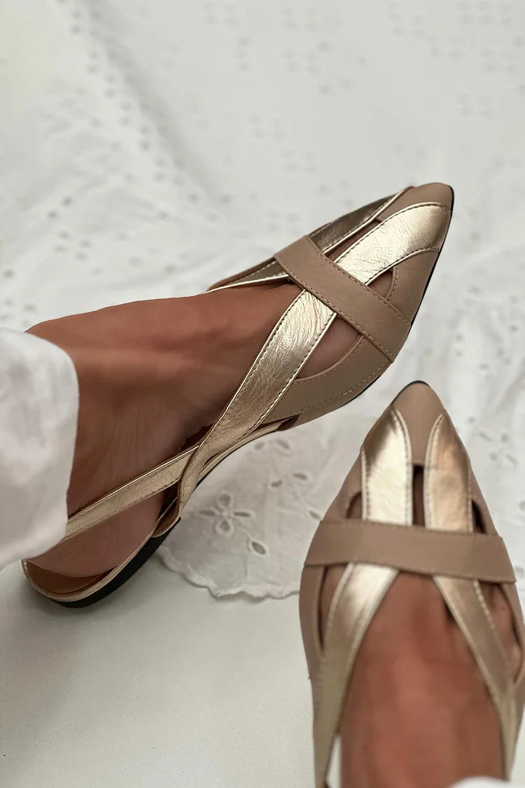 Ballerines dorées à bout pointu avec découpe et bride arrière