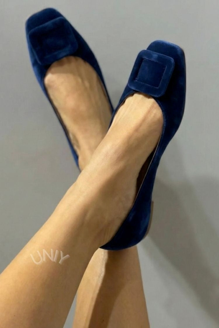 Ballerines en velours à bout carré avec boucle