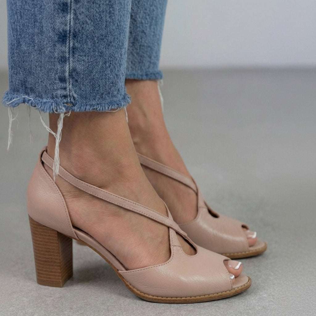 Sandales Chic Rose Poudré et Rose à Bout Ouvert avec Brides Croisées et Talon Bloc