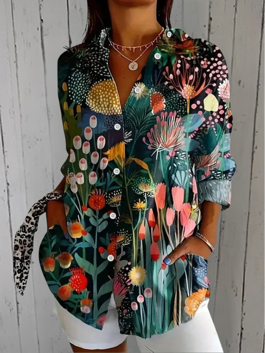 Angela | Blouse artistique vibrante à boutons