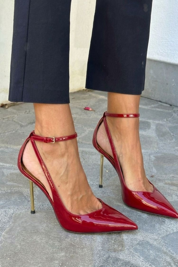 Escarpins Vernis Noirs avec Bride de Cheville