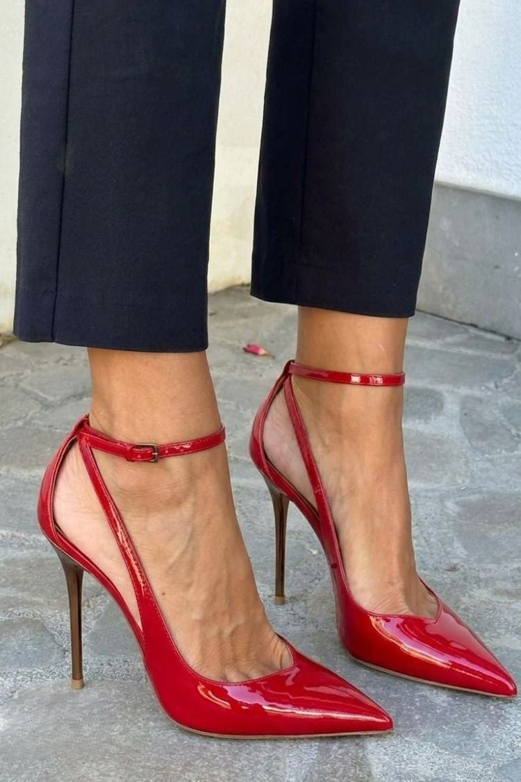 Escarpins Vernis Noirs avec Bride de Cheville