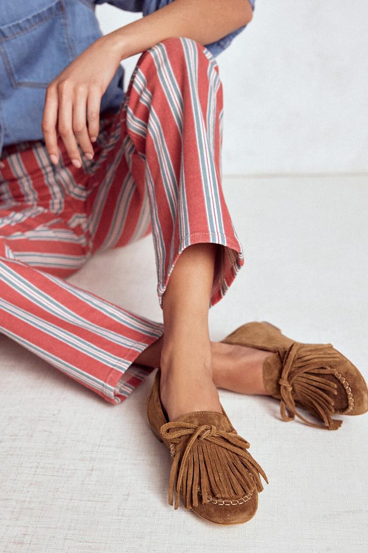 Mocassins camel unis à bout rond avec franges