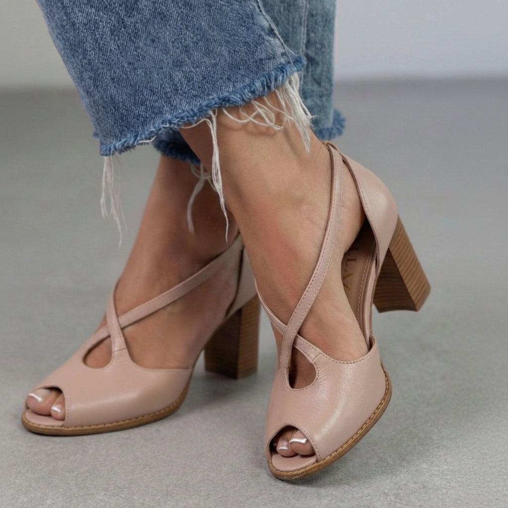 Sandales Chic Rose Poudré et Rose à Bout Ouvert avec Brides Croisées et Talon Bloc