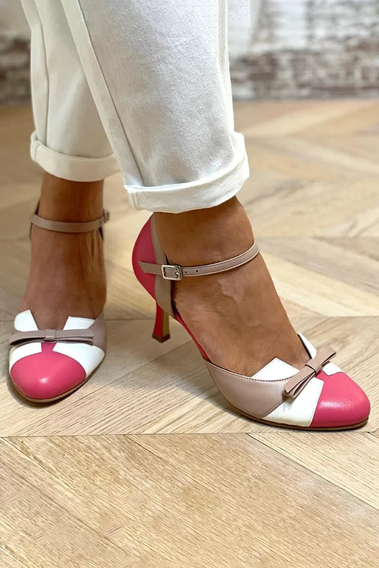 Talons aiguilles fuchsia bicolores à bout rond avec nœud à motif contrasté