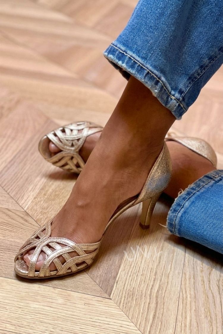 Moyens Talons Peep Toe Métallisés Dorés