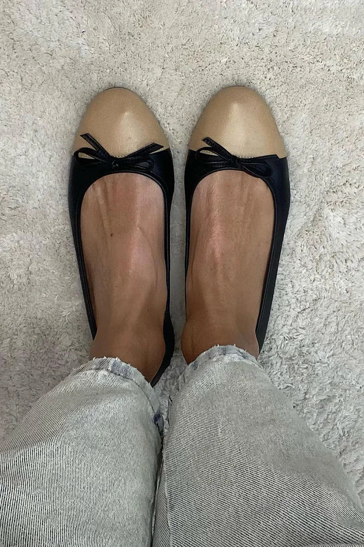 Ballerines Noir à Bout Rond avec Nœud en Coloris Contrastés
