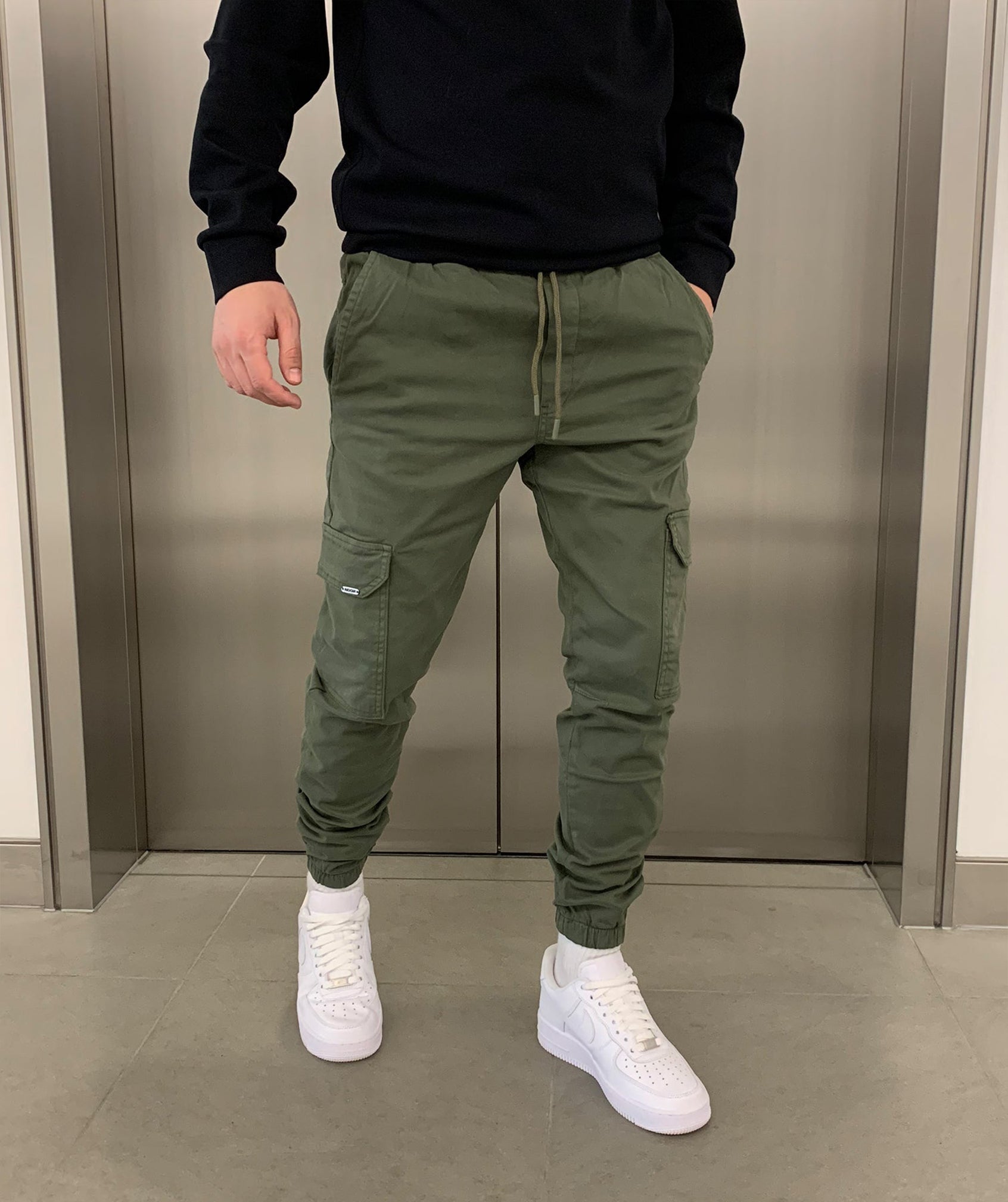 ÉLINÉA PARIS | PANTALON CARGO COUPE JOGGER