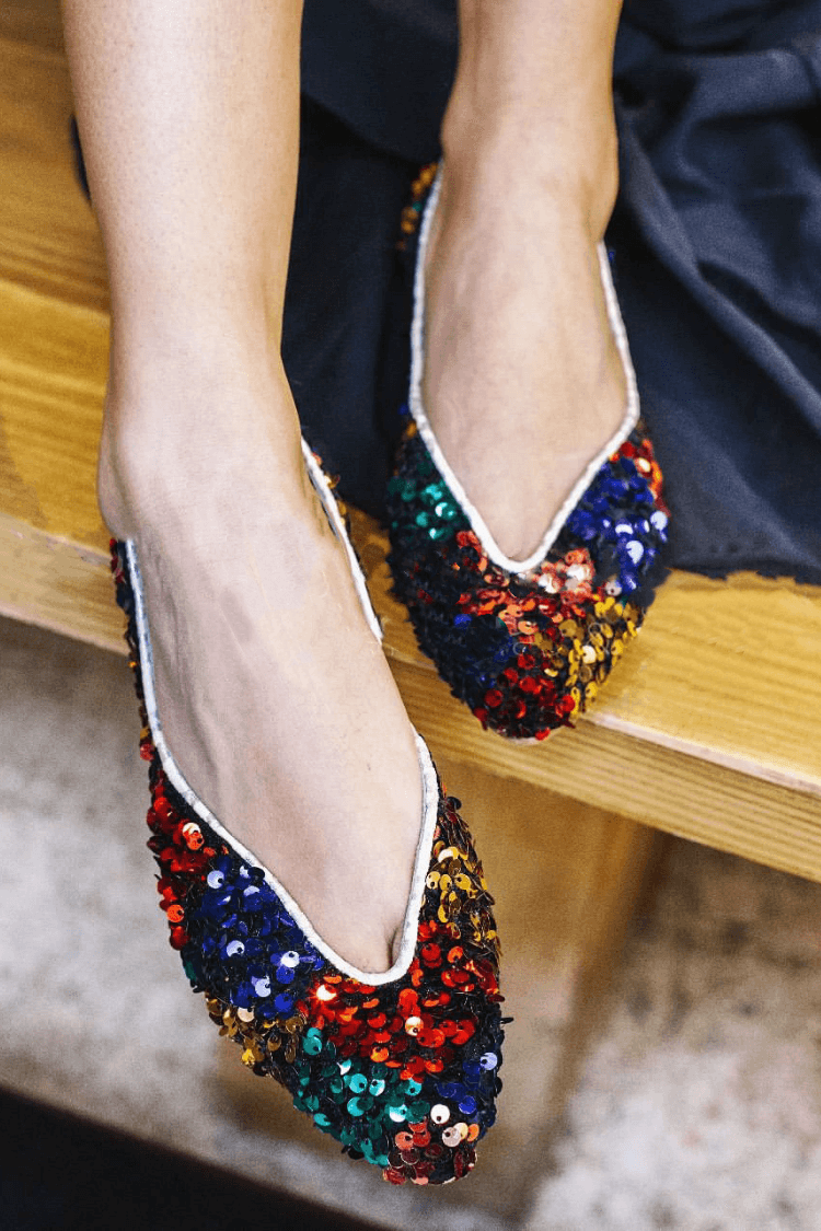 Ballerines à enfiler multicolores avec décolleté en V