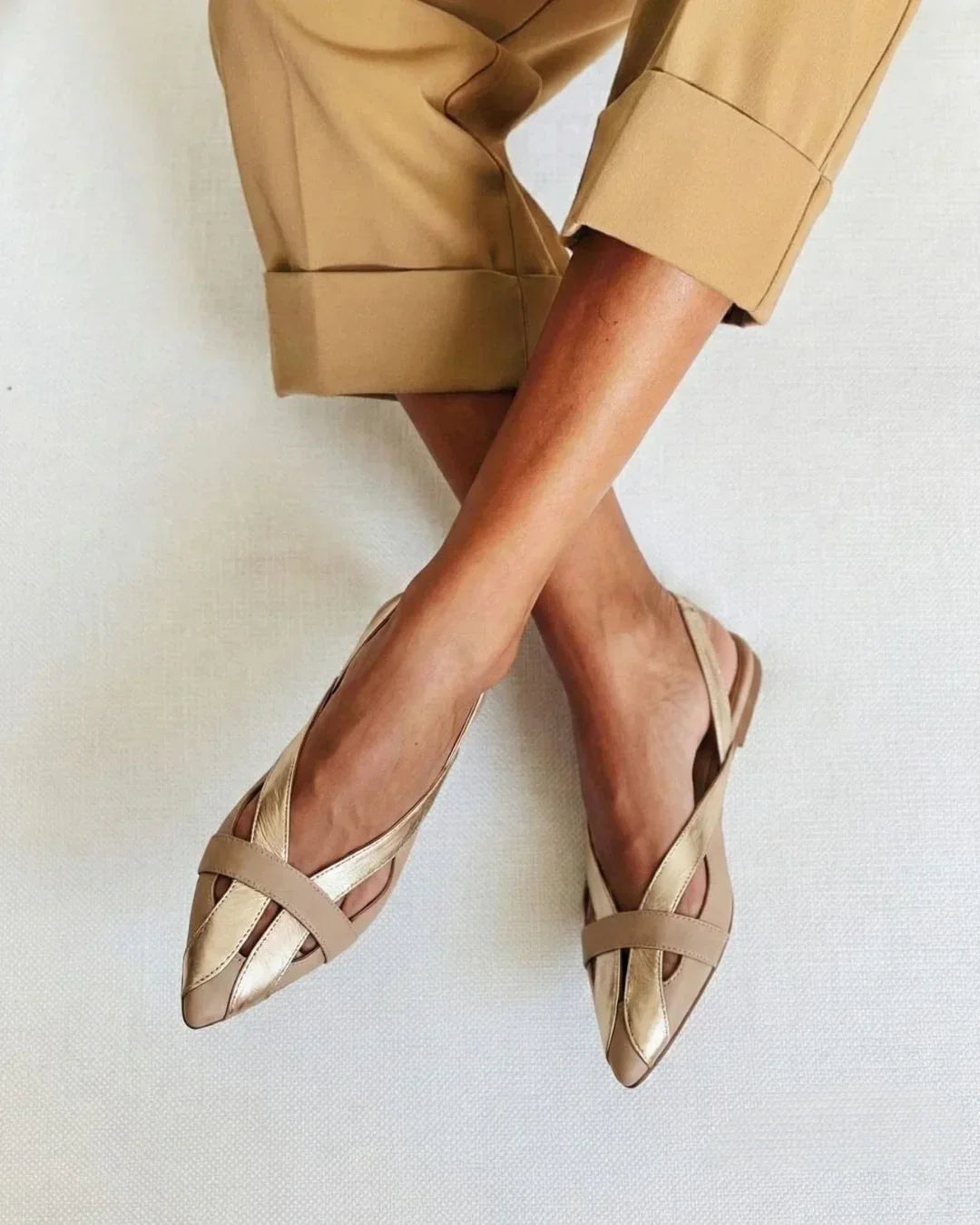 Chic Color Block Slingback Ballerinas with Pointed Toe