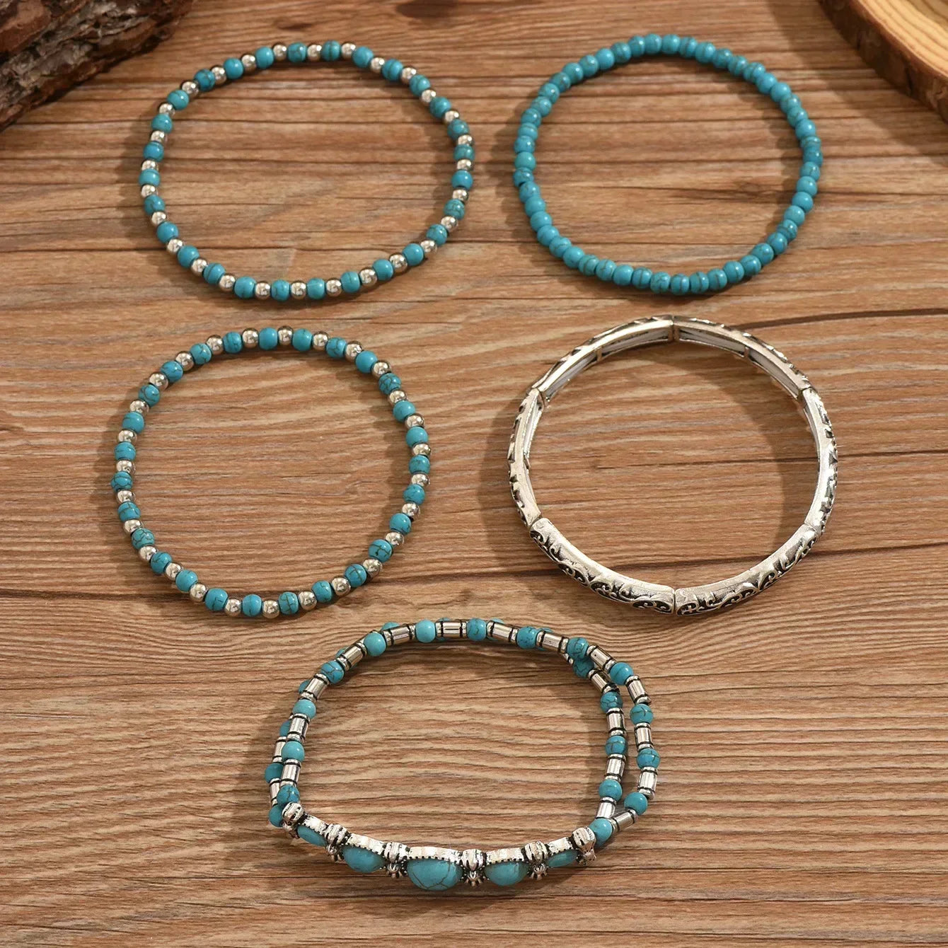 Maelia - Élégant bracelet en turquoise à plusieurs tours
