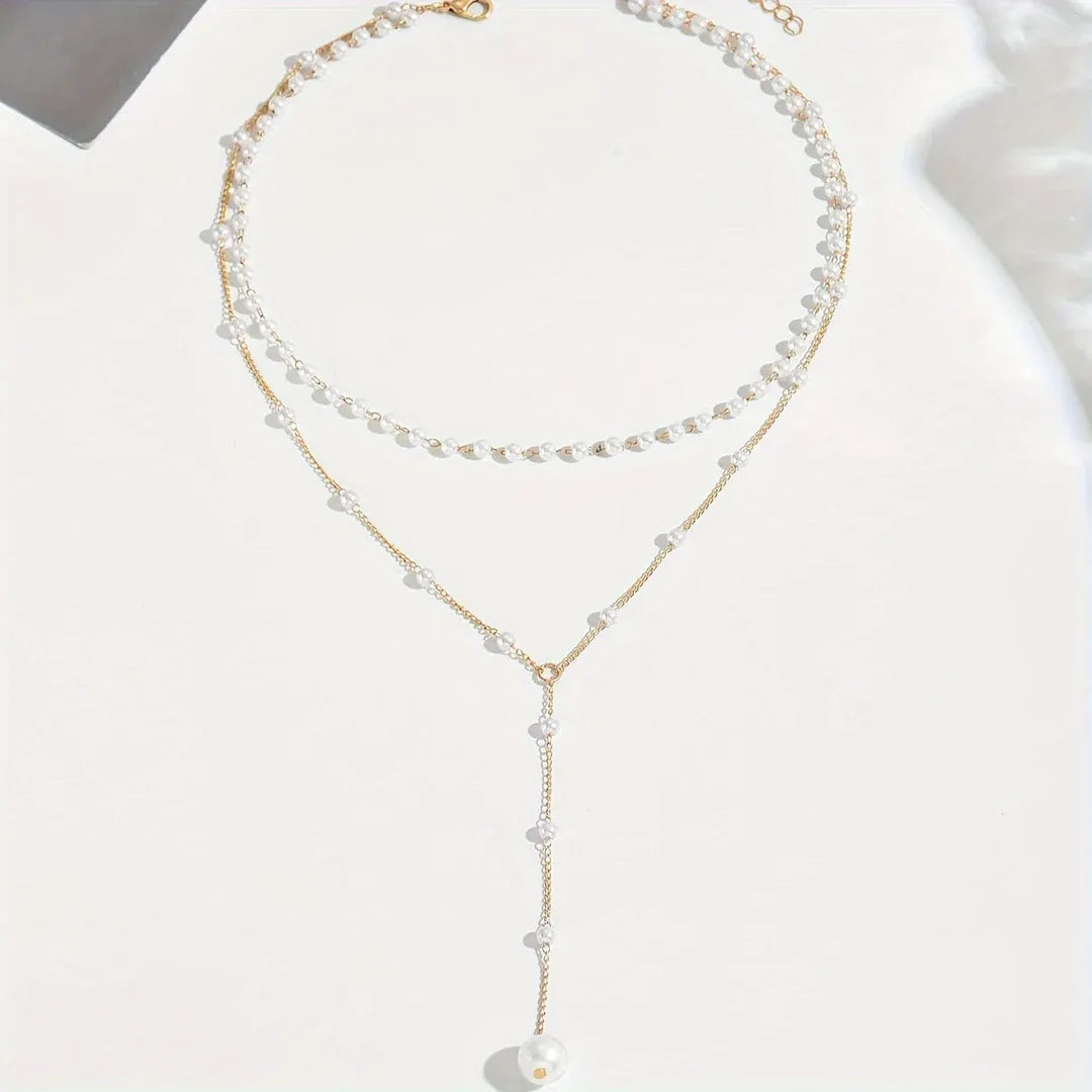 Collier à perles superposées