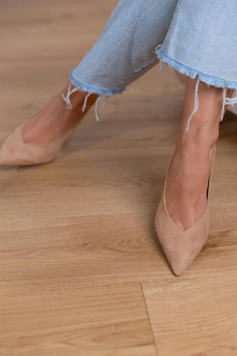 Talons Beige Unis pour Chatons à Bout Pointu